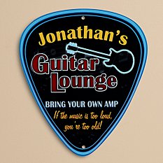 Guitar Lounge sign